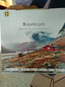Opakowanie głośnika Audio Pro G10 z góry 